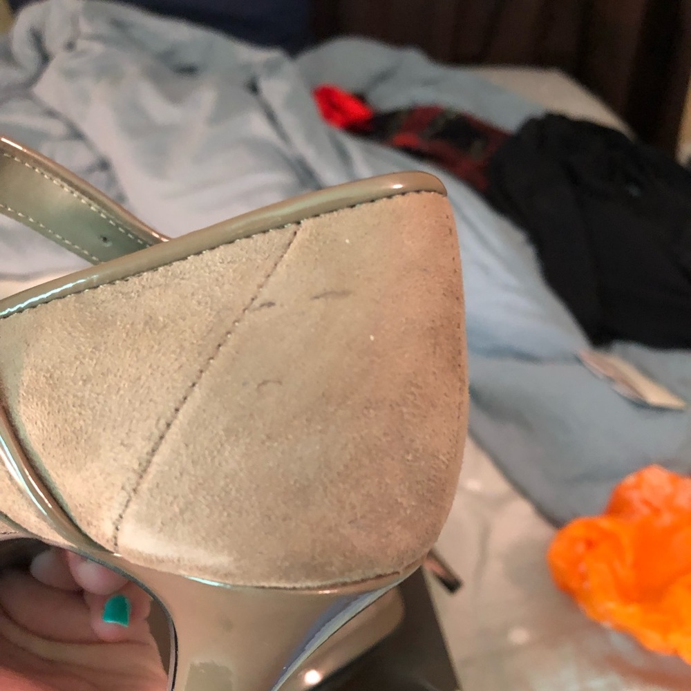Shoes - Picture 5 of 5